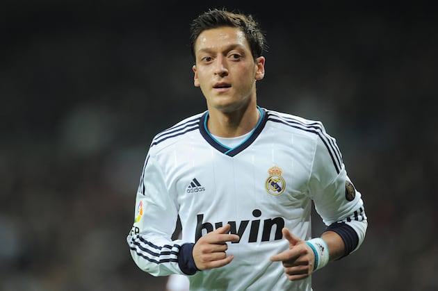 Valldolid 2-3 Real Madrid: Ozil Hits Two