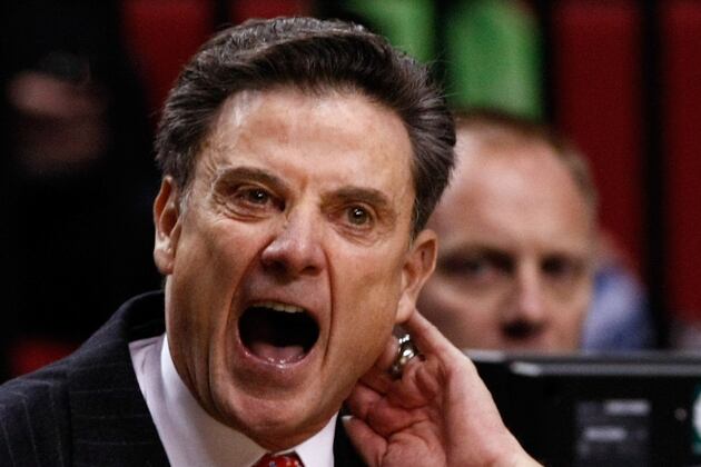 Rick Pitino Answers Reporter's Phone During Press Conference