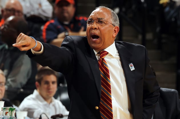 Gophers Beat USC for Tubby Smith's 500th Career Win