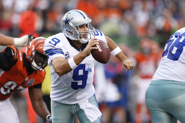 Tony Romo: Dallas Cowboys QB's Fourth-Quarter Play Seals Victory in Cincinnati