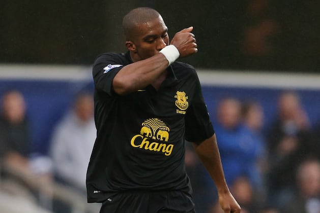 Sylvain Distin: Everton Not Thinking About Champions League Qualification