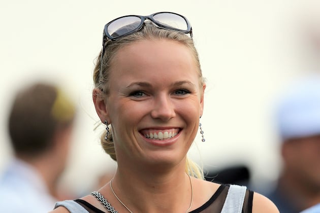 Wozniacki Makes Fun of Serena Williams (VIDEO)