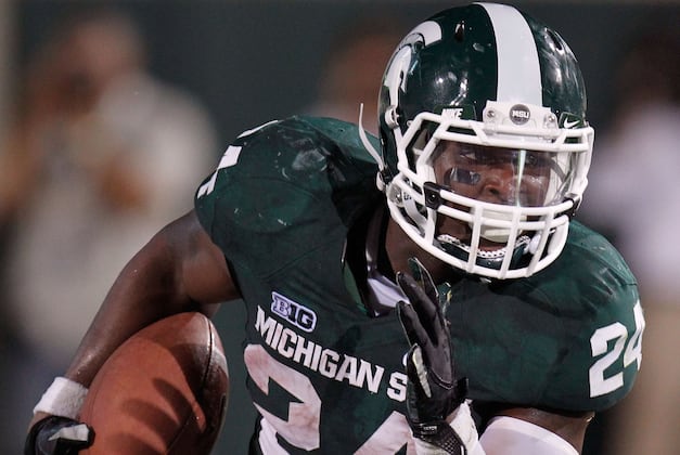 Amid Fans' Cheers, Le'Veon Bell Hears NFL Calling
