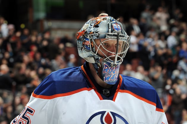 Oilers Khabibulin Still Working His Way Back from Hip Surgery