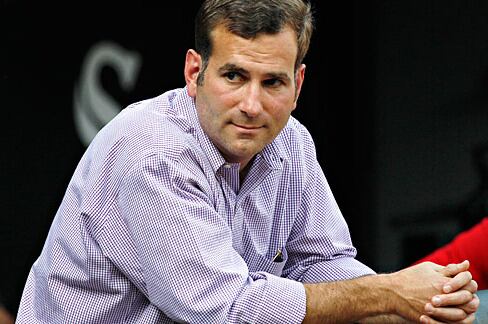 Hahn 'Not Inclined' to Trade Away Pitching