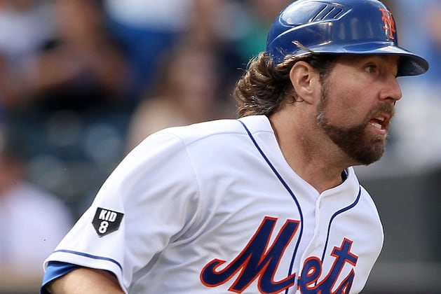 Mets Pitching to Keep National League Cy Young Winner R.A. Dickey