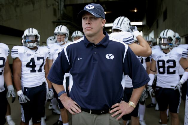 Cougars Begin Practicing for Poinsettia Bowl on Monday