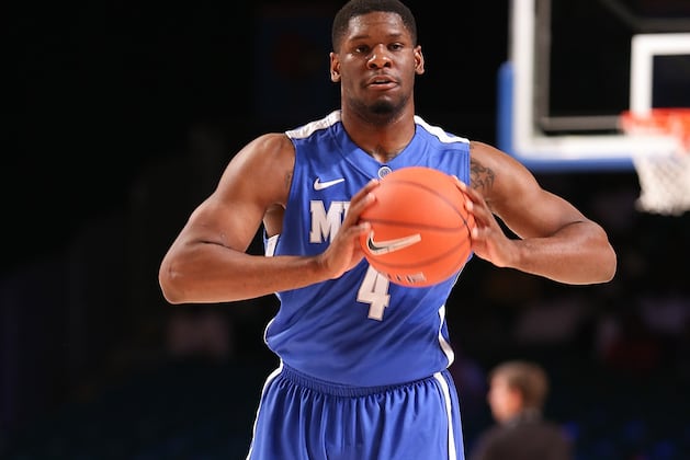 Adonis Thomas Continues to Struggle with Outside Shot