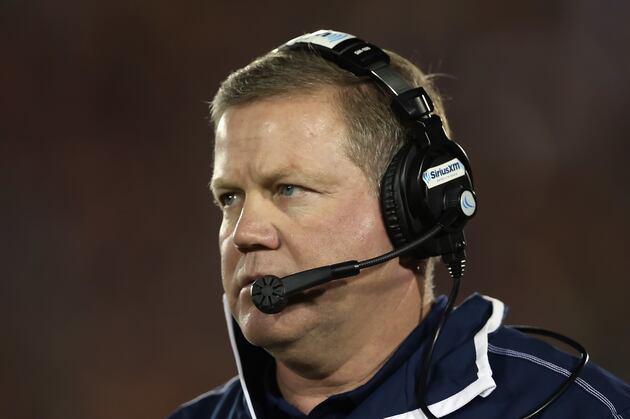 Notre Dame's Brian Kelly Wins Eddie Robinson Award