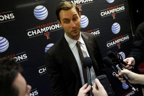 Kliff Kingsbury Jabs at Tuberville, Wants to Schedule Cincinnati Next Year
