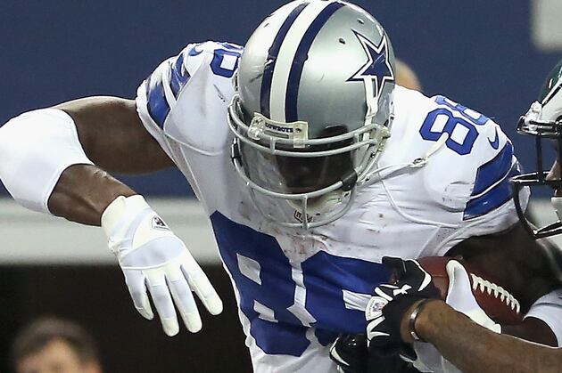 Dez Bryant Putting off Surgery for Chance at Playoffs