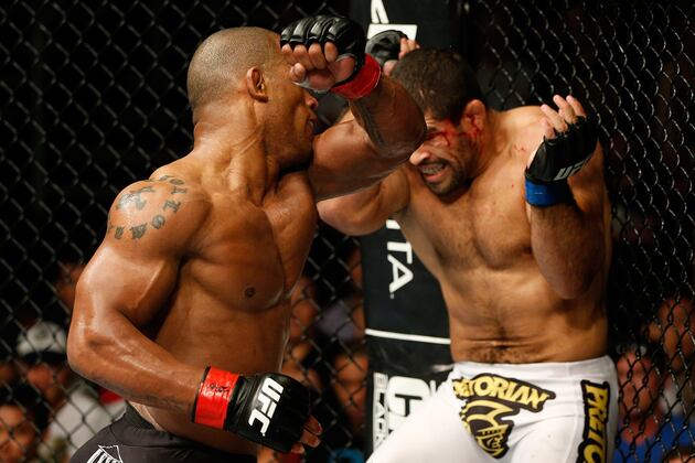 Why Do UFC Middleweight Stars Like Hector Lombard All Hate Michael Bisping?