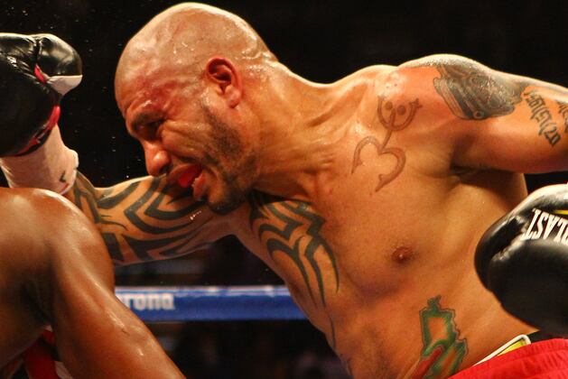 Boxing: How Much Does Floyd Mayweather Have Left in the Tank?