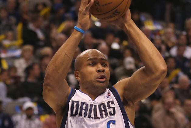 Derek Fisher, Vince Carter Could Have Given Mavericks Chance in OT
