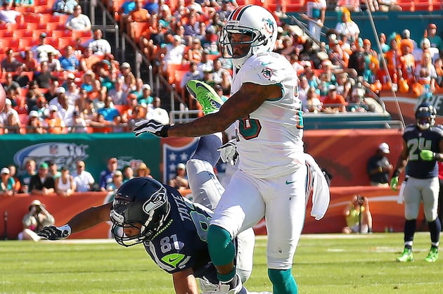 Nolan Carroll Questionable to Return Due to Knee Injury
