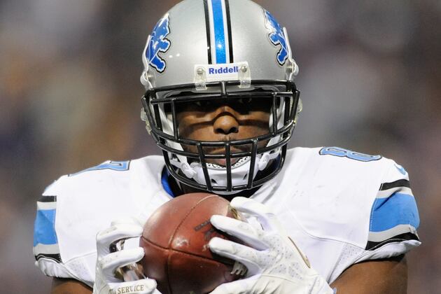 Pettigrew and Fairley Out; Delmas Will Start