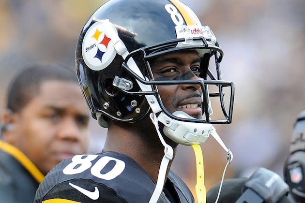 Plaxico Among Inactives vs. Cowboys