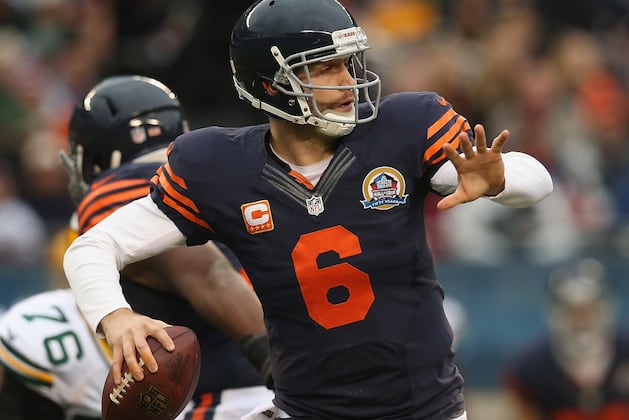Cutler Backs Marshall on Accountability Issue