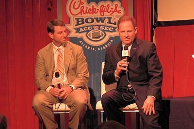 Miles Says LSU Respects Clemson, Compares Bowl Game to BCS Game