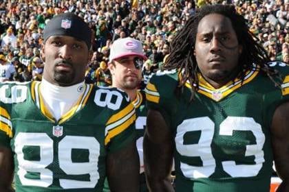 Rodgers' Photobombing Goes Back Years