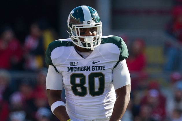 Michigan State's Offense Hopes for Le'Veon Bell, Dion Sims to Return in 2013