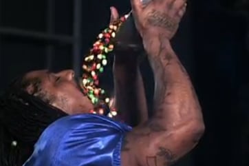ESPN's 'Sport Science' Tackles Seahawks RB Marshawn Lynch's Skittles Habit