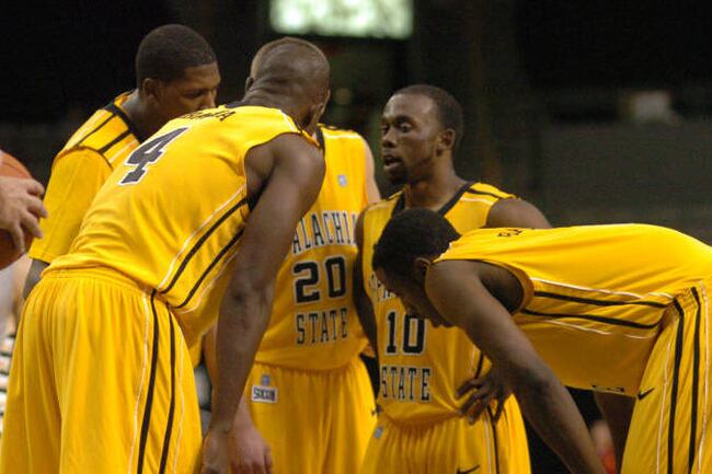 Appalachianstatebasketball2012-13_original_crop_north