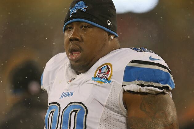 Detroit Lions Place DT Nick Fairley on Injured Reserve, Sign Ogemdi Nwagbuo
