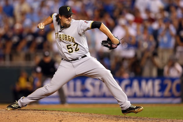 Report: Boston Red Sox Interested in Pirates Closer Joel Hanrahan