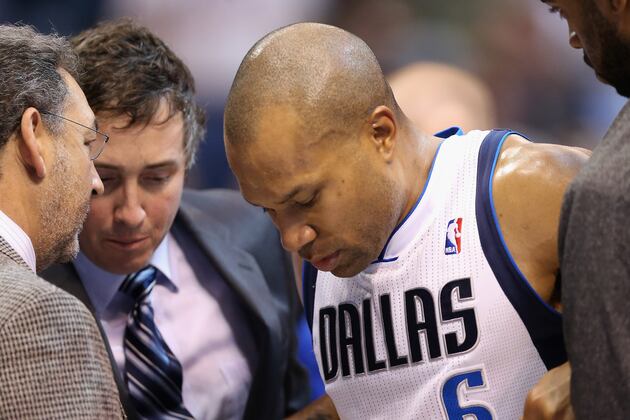 Derek Fisher to Miss at Least Three Games