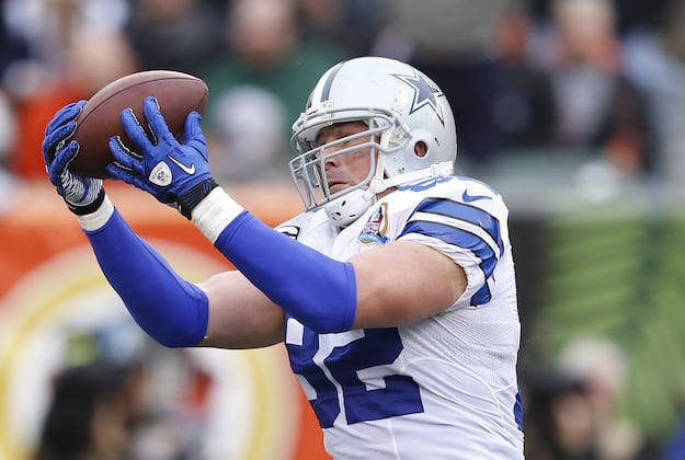 Cowboys' Witten Closing in on NFL Record for Tight Ends