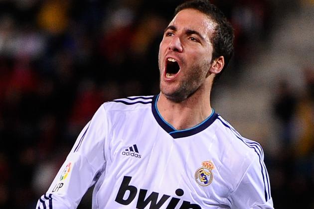 Juve to Make Higuain Move?