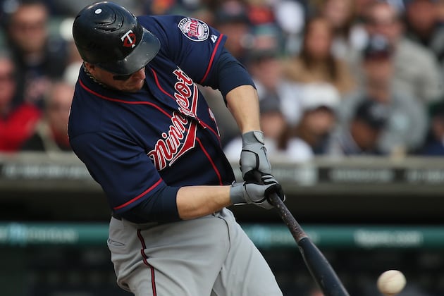 Yankees Seeking Righty-Hitting Outfielder