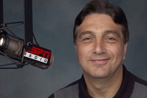 Louisville Announcer Bob Valvano Suffers Heart Attack