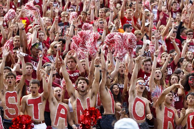Stanford Football Fans Near and Far Catch Rose Bowl Fever