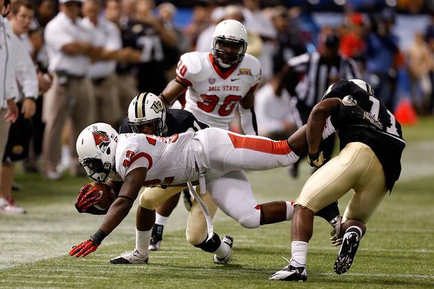 Football Loses to UCF at Beef 'O' Brady's Bowl