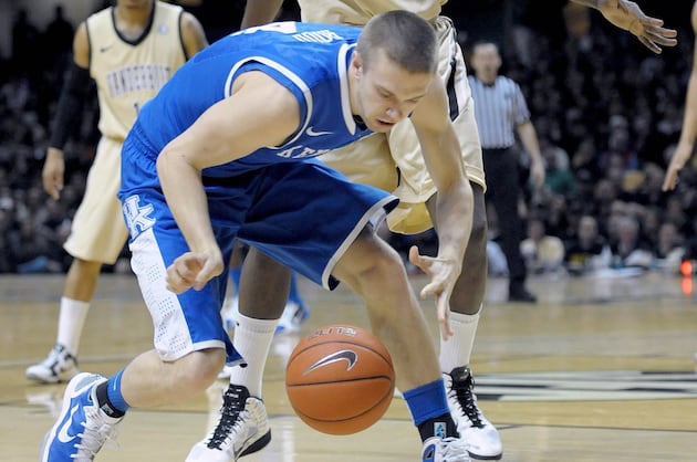 Illness Sidelines Jon Hood for Game vs. Marshall