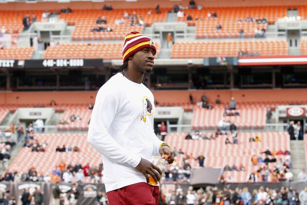 RG3 Injury: QB's Return vs. Eagles Gives Redskins Needed Boost to Make Playoffs