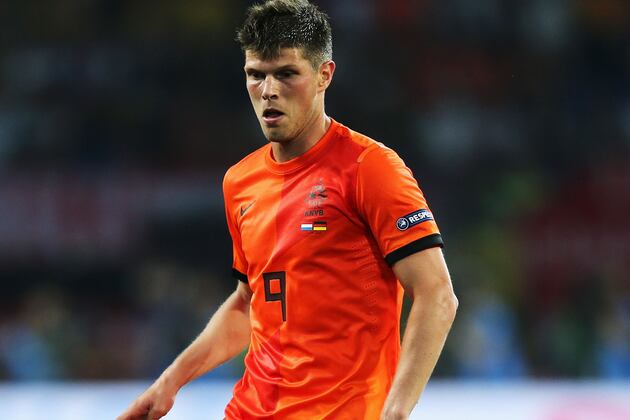 Arsenal Target Klaas-Jan Huntelaar Signs New Contract with Schalke
