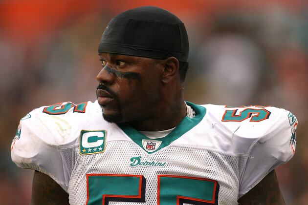 Porter Arrested on Felony Check-Writing Charge