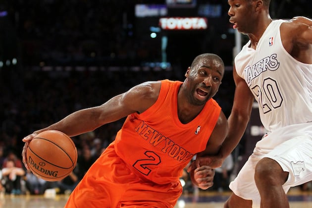 Knicks' Felton Could Miss Suns Game with Pinky Sprain
