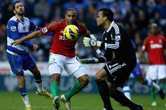 Reading 0-0 Swansea: Bottom Royals