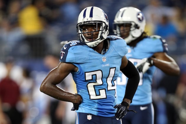 Titans Rookie Coty Sensabaugh Donates Money and Time to Feed Hungry People