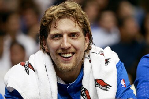 Dirk Nowitzki Will Keep Coming off Bench for Now