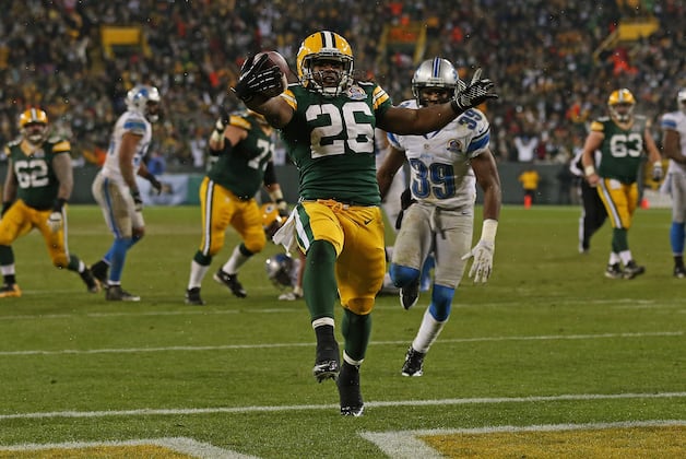 Packers' Rodgers Adjusts to Shifting Backfield