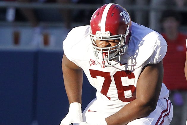 Tide Coming Right at Te'o