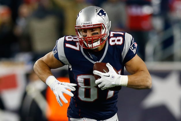 Report: Gronk Returns Sunday vs. Dolphins