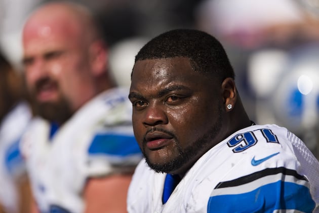 Lions Place DT Sammie Hill on Injured Reserve