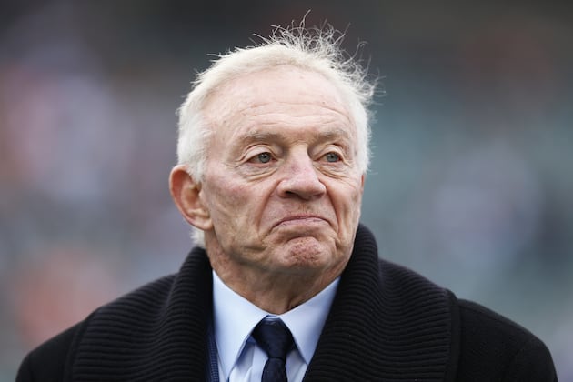 Jerry Jones Praises Redskins' Play, Structure After Season-Ending Loss