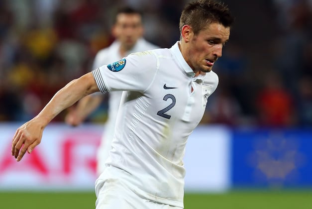 Newcastle Set to Bring in Debuchy